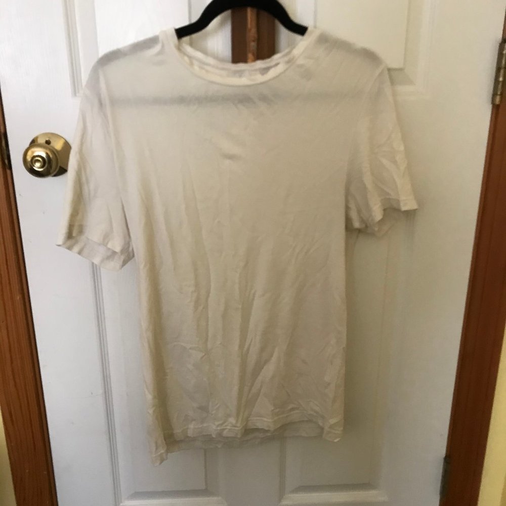 White t-shirt